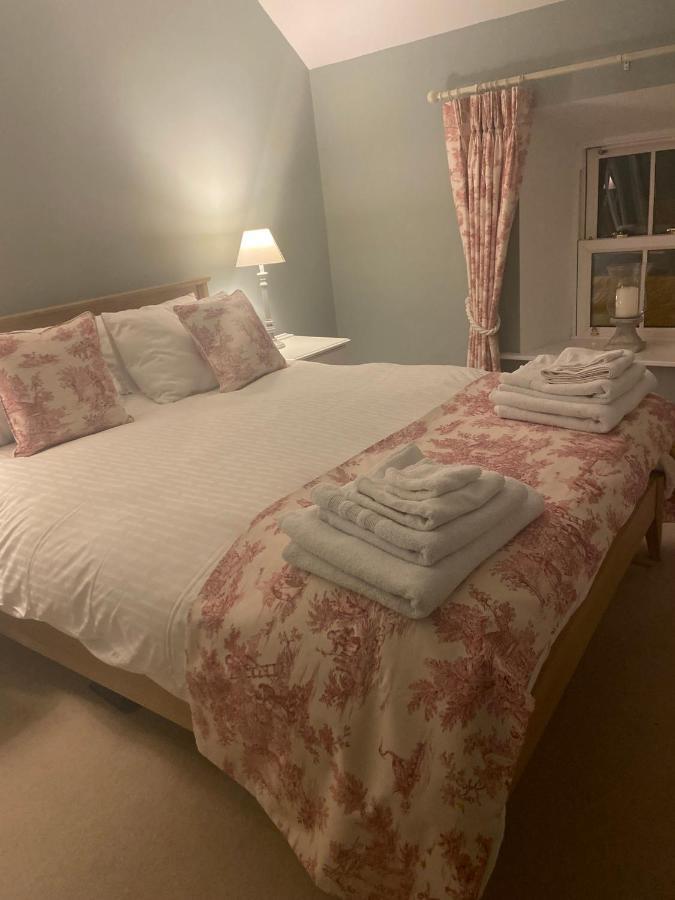 Mounvaud Lodge Stradbally  ภายนอก รูปภาพ